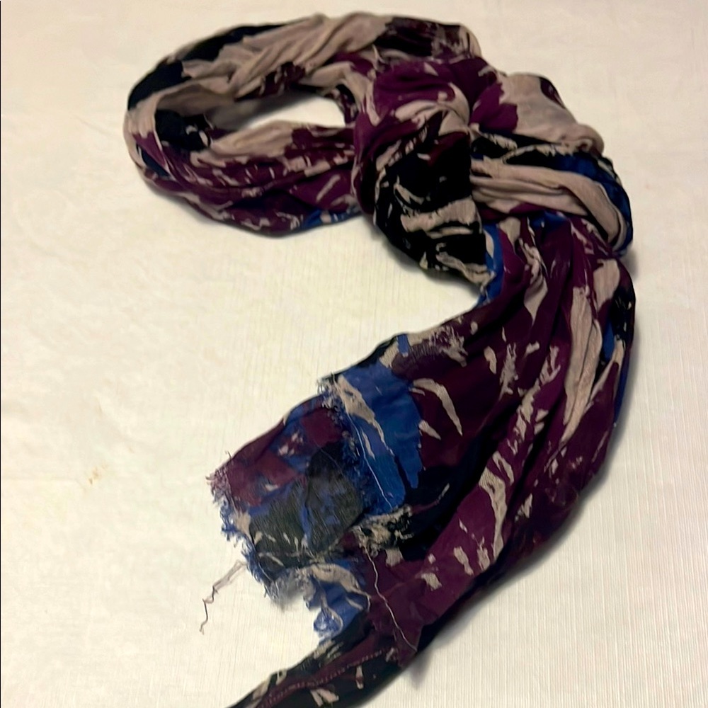 Silky Multicolor Swirl Scarf with Lustrous Finish